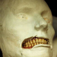 sculpture /