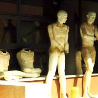 sculpture /