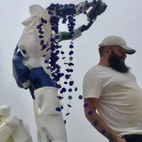 sculpture /
