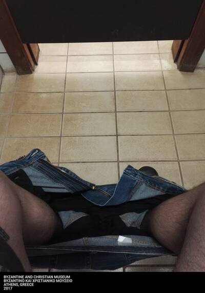 POOP
POOP