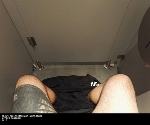POOP
POOP