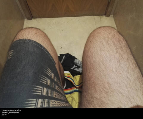 POOP
POOP